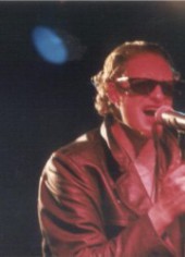 More Quotes by Layne Staley