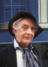 Quote Picture From Quentin Crisp